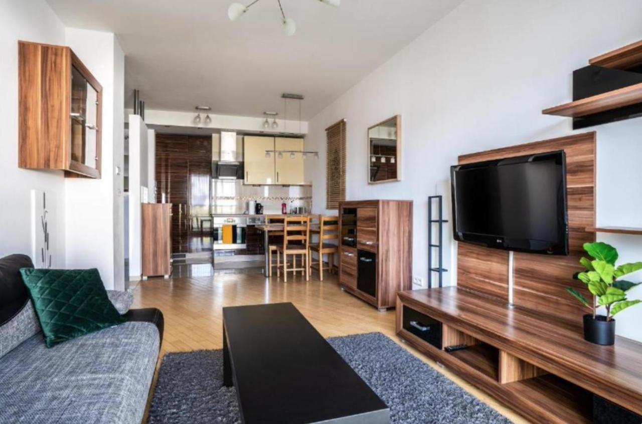Golden Apartments Warsaw - Big And Bright Apartment In Platinum Towers- Browary- Grzyb61A Bagian luar foto